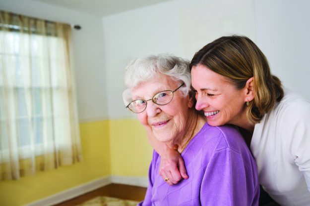 how-to-strike-an-opening-conversation-with-other-residents-at-drakes-branch-fl-senior-living op Personal Care Amenities Your Elderly Parents Will Enjoy In Pennsylvania